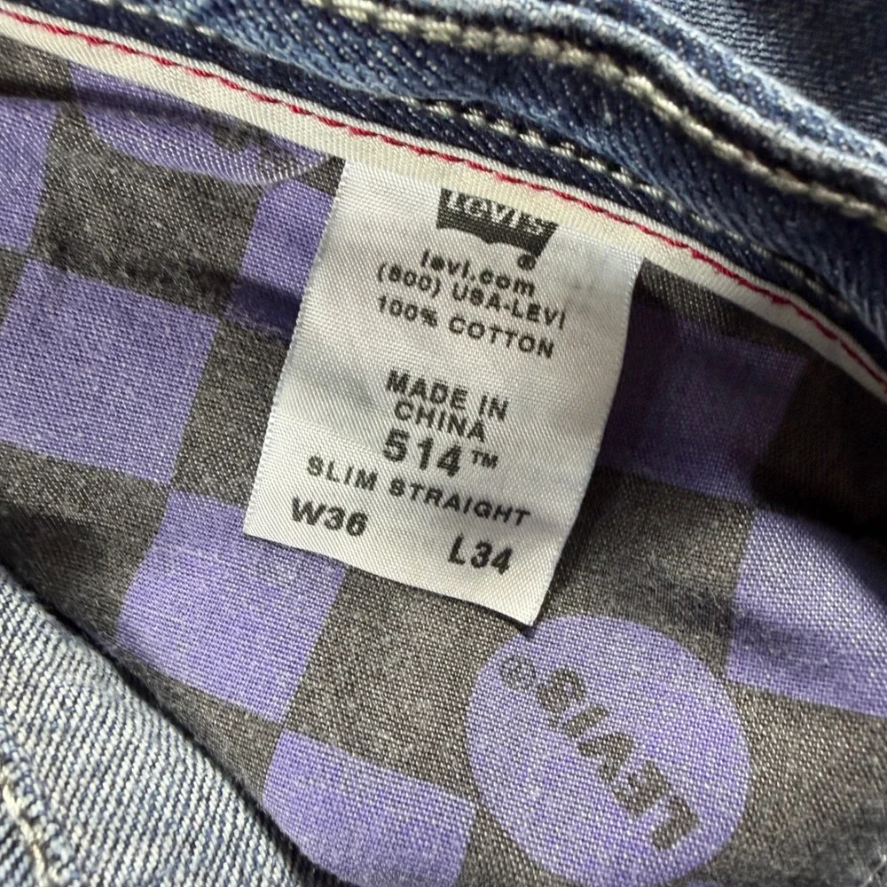 Vintage Y2K Levi's 514 Slim Straight Jeans Men's 36x34 Light Wash‎ Denim Grunge
